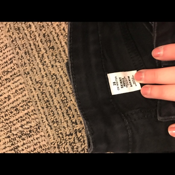 Jeans and shorts - Picture 8 of 8